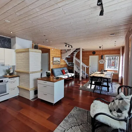 Autumn Leaf וילה איבלו