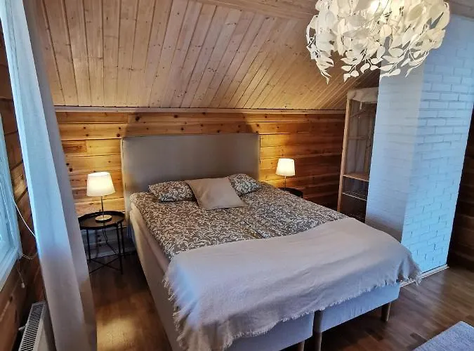 Autumn Leaf Вилла Ивало