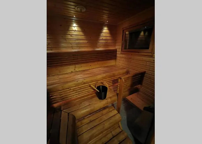 Autumn Leaf Вилла Ивало